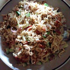 A picture of Stir fry Noddles.
