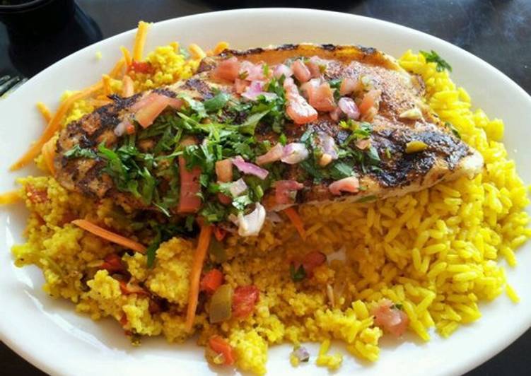 طريقة عمل الأرز مع السمك البلطي المقلي