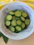 Zucchine fredde alla salvia e timo limonato