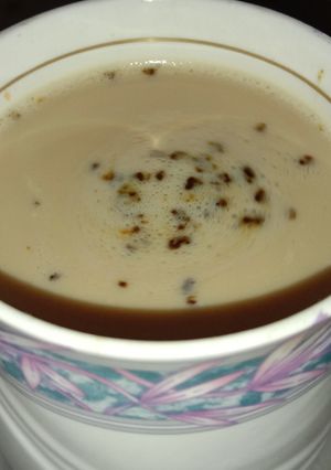 A picture of Hot bournvita milk.
