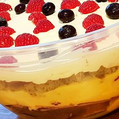 A picture of Low Carb/Keto Trifle.
