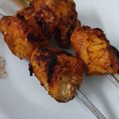A picture of Chicken tikka.
