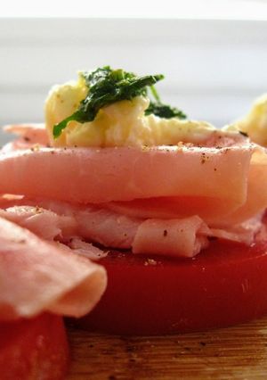 A picture of Ham & Tomato Stacks.