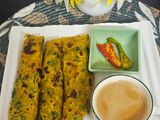 Masala thepla with tea and raita marcha