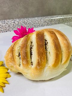 Una foto de Pan con semillas y ajo