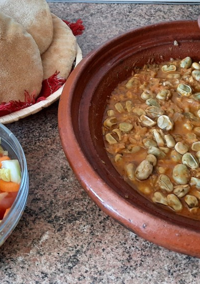 Una foto de Guiso de habas al estilo marroquí/saludable y rico