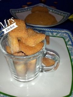 A picture of Semovita chin chin.