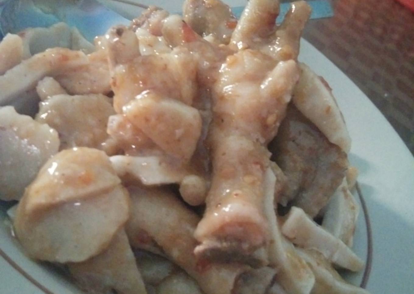 Seblak ceker asam manis pedas with basreng & baso ikan tenggiri