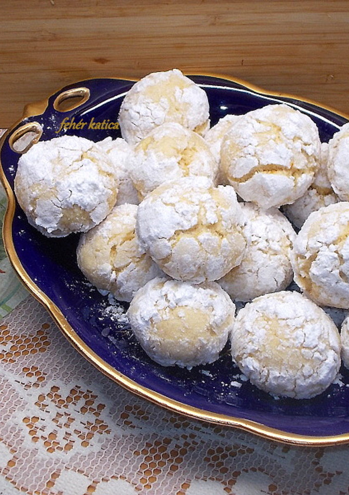 Narancsos - kókuszos pöfeteg recept fotója