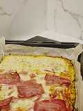 Pizza fit con base de calabacín