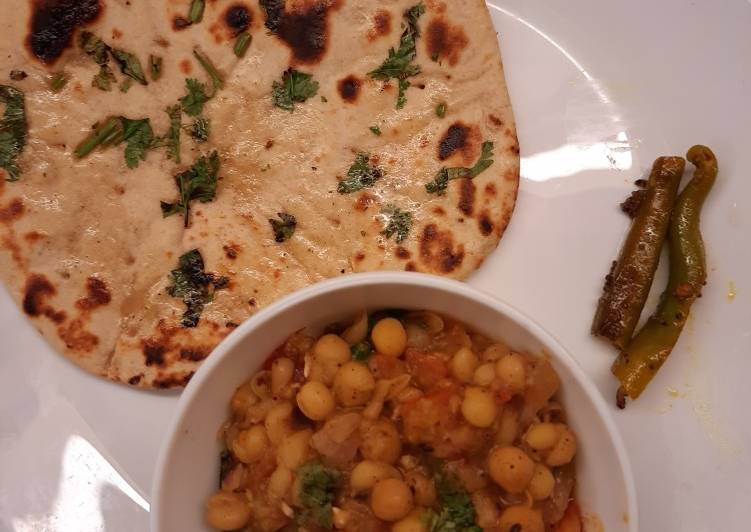 Easiest Way to Make Speedy Mutter with Naan