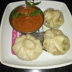 Momos A picture of Momos.