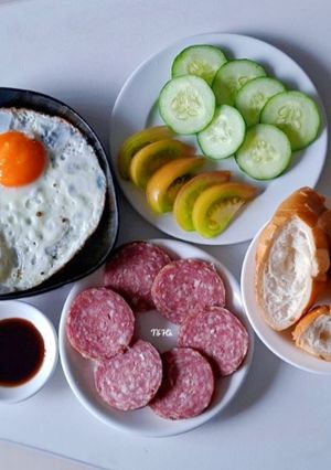 Hình của món Bữa Sáng tại nhà.