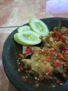 Foto resep Ayam Penyet Pedes