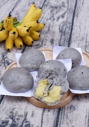 Hình của món Bánh Bao Mè Đen Nhân Đậu Xanh.