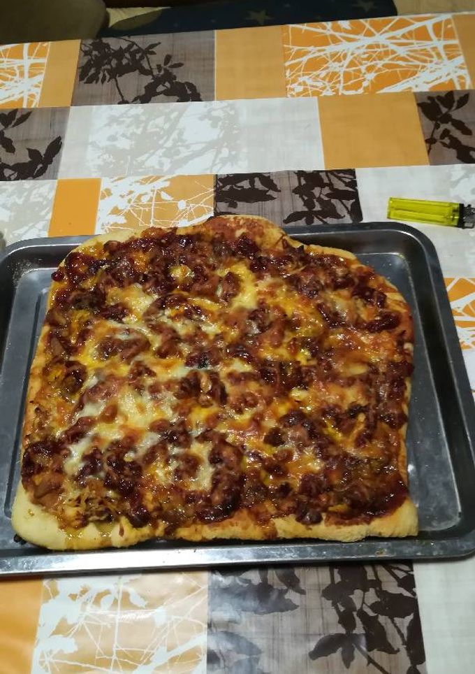 Una foto de Pizza al estilo marroquí