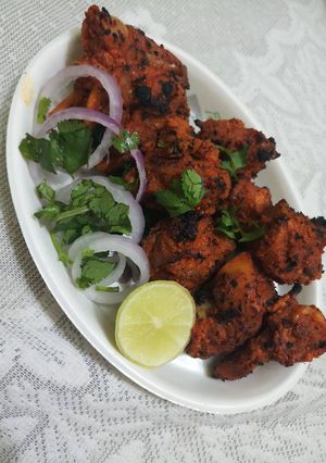 A picture of Tandoori chicken.