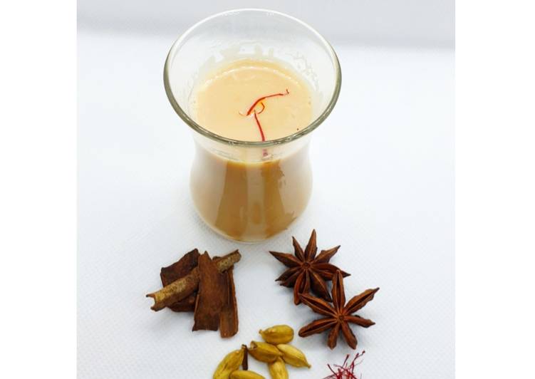 Teh Rempah plus Saffron A.K.A Massala Tea