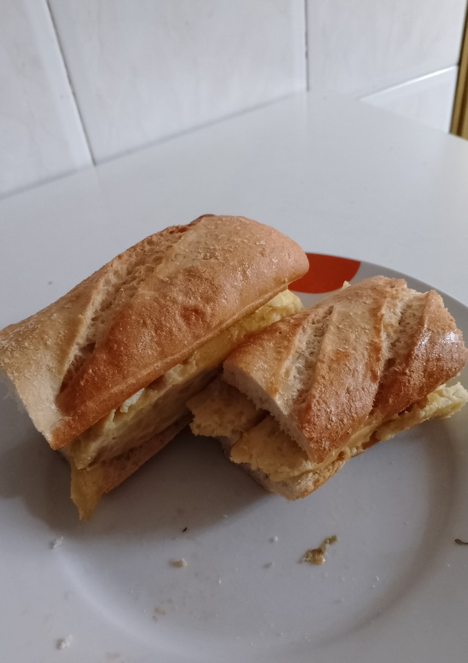 Una foto de Bocata de tortilla de patatas