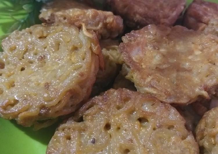 Bagaimana Membuat Martabak mie, Bisa Manjain Lidah