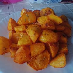 A picture of Rosemary potato wedges #authormarathon #localingredientscontest.