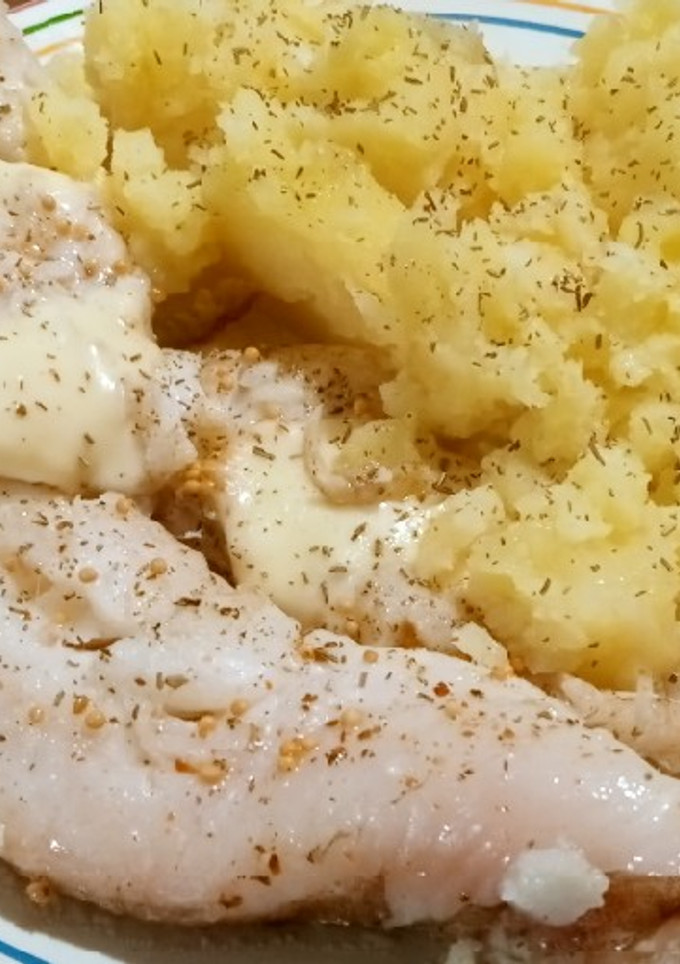 Una foto de Filet de Merluza a la ginebra