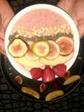 Pink healthy bowl of smoothie ❤
