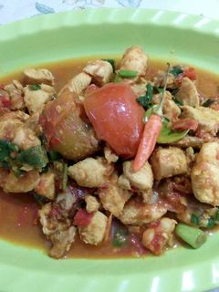 Foto resep Ayam woku tanpa kemangi ala shahara