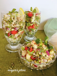 A picture of Sprouted Moong Salad.