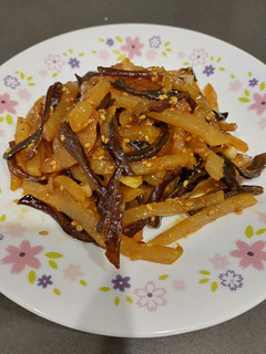 黑木耳炒豆薯(方便素)(簡單料理) 的食譜成品照片
