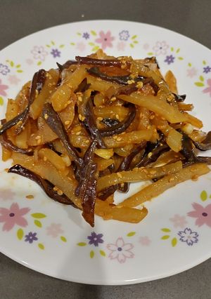 黑木耳炒豆薯（方便素）（簡單料理） 的食譜成品照片