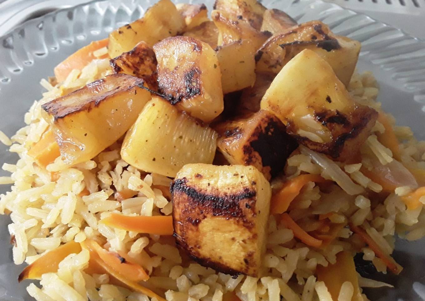 Salteado de calabaza blanca con arroz de cebolla...🤨🍚🌰🥕🥒🍙🌰