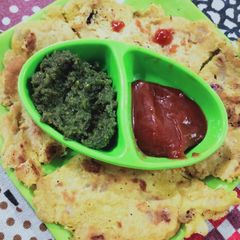 A picture of Besan cheela / gramflour cheela.