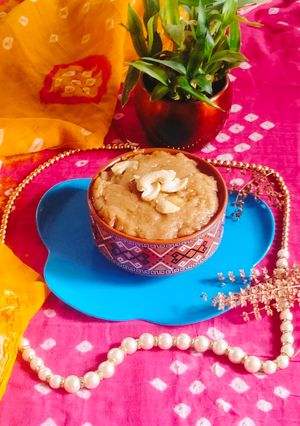 A picture of Aate ka halwa (Royal Aate ka halwa).
