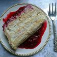 Pastel de Limón con Salsa de Frambuesas (sin horno)