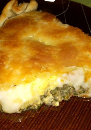 Una foto de Tarta de acelga con atún y queso muzzarella