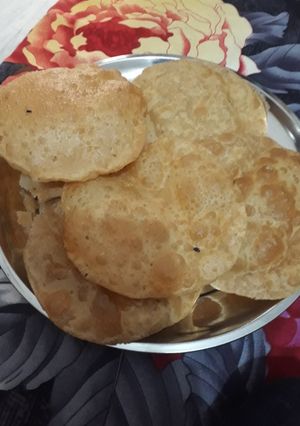 A picture of Puri.