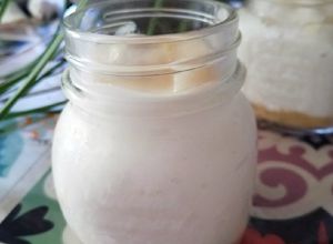 Una foto de Vasitos de cheesecake de guanábana