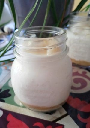 Una foto de Vasitos de cheesecake de guanábana