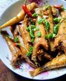 Cá bống kho tiêu