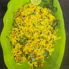 A picture of Lemon rice.