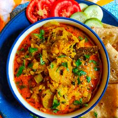 A picture of Dahiwali Lauki curry / Bottle Gourd Curry with yoghurt.