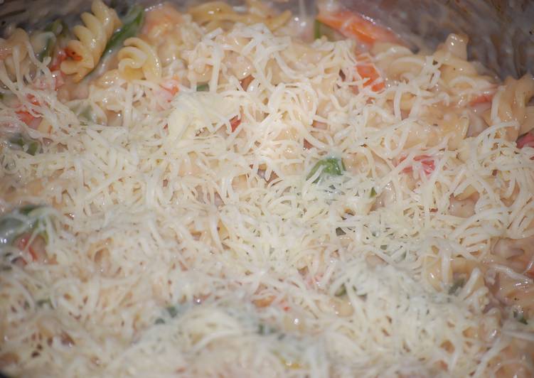 Recipe of Ultimate Pasta In Tomato sauce!!