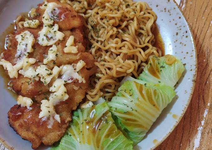 Mie Goreng Kuah Katsu