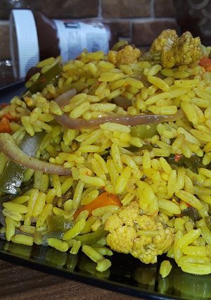 Hadin shinkafa mai kayan lambu ainihin hoton girkin