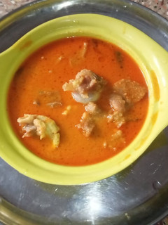 மட்டன் குழம்பு (Mutton kulambu recipe in tamil) செய்முறை முக்கிய புகைப்படம்