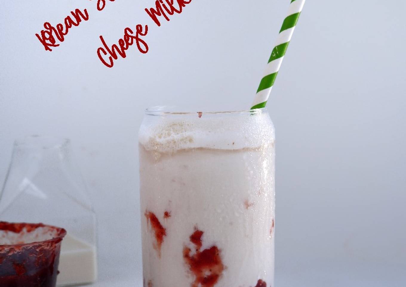 Korean Strawberry Cheese Milk