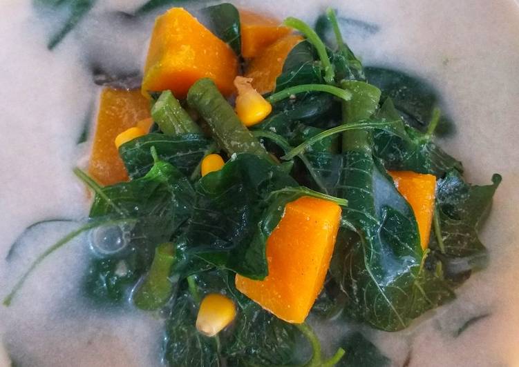Resep Bobor Bayam campur Kemangi Anti Gagal