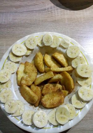 A picture of Apple cinnamon and banana.