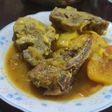 Espinazo con patatas al horno